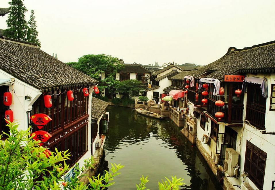 长途搬家需要注意些什么呢？ 平安易居搬家公司值得选择吗游戏画面